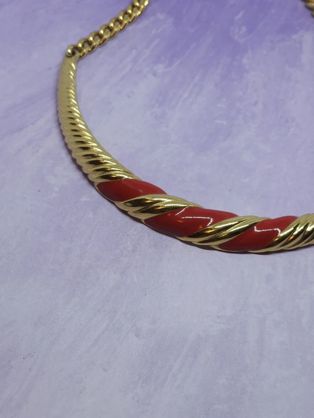 Vintage Monet 70s Red Enamel &Gold Tone Choker Necklace